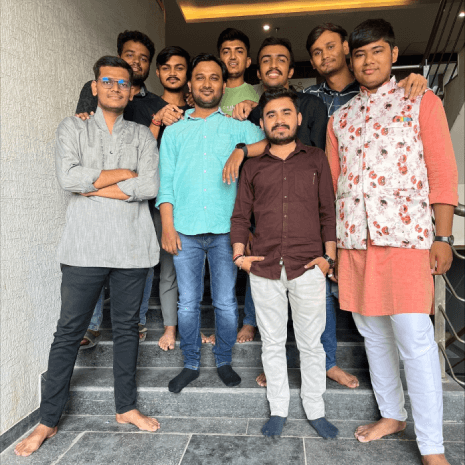 team-image